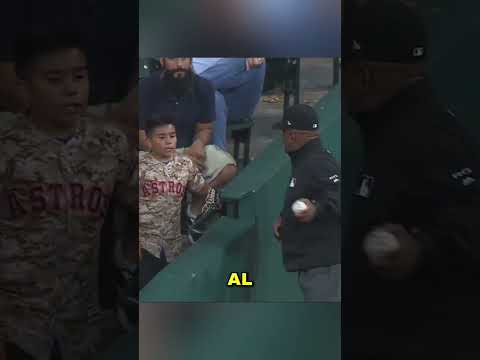 El árbitro le quitó la pelota que acababan de regalarle ❤️