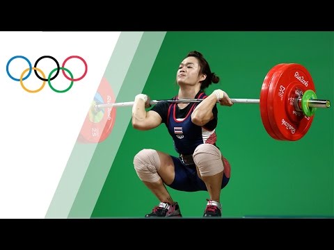 Thai weightlifter sets Olympic Record in Women's 58kg Weightlifting