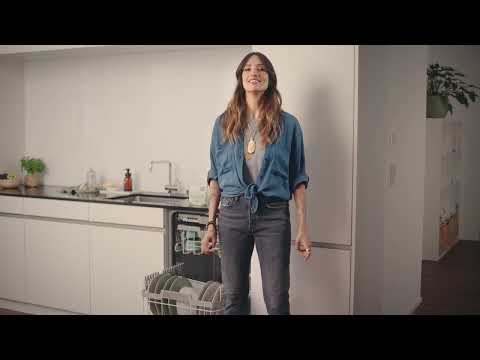 Melanie Winiger kommt langsam in Fahrt ;-) Outtake vom Washo Dreh.