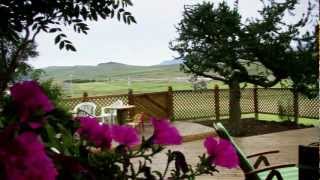 preview picture of video 'Guesthouse Geitaskarð in Langadalur Iceland - Icelandic Farm Iceland'