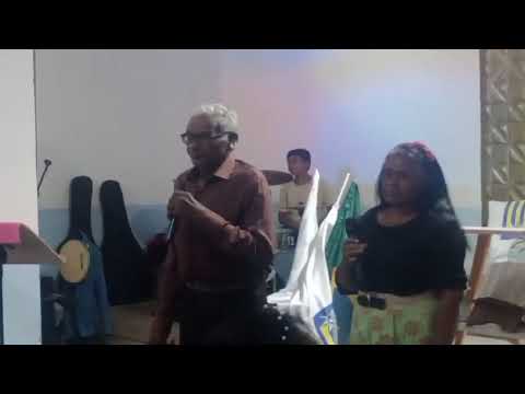 Louvando ao senhor na igreja no Ipanema Valparaíso de Goiás 