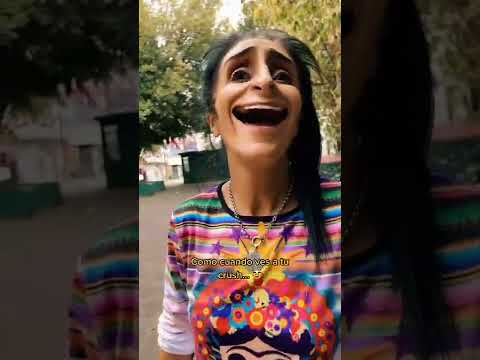 AHÍ VIENE tu CRUSH actua NORMAL 🤣 | Barbara Torres MX