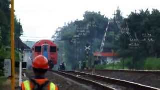 preview picture of video 'Kereta Api Railway : KA Sriwedari'