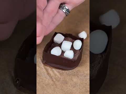 It's so easy to make cocoa bombs🍫😍