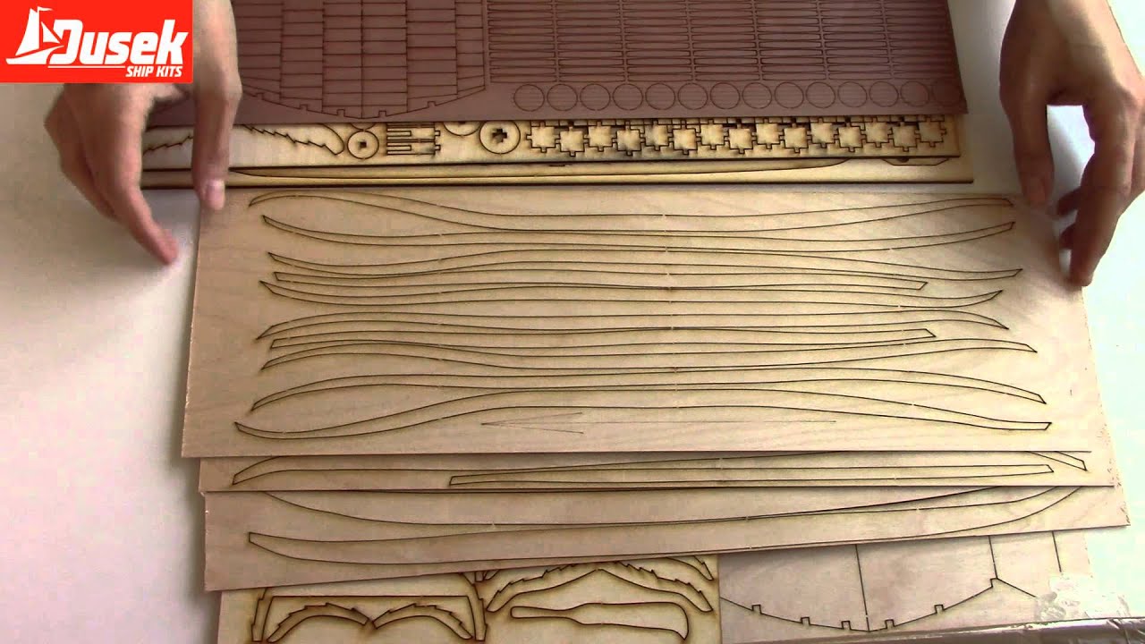 Dušek Vikingská loď Knarr 1:35 kit