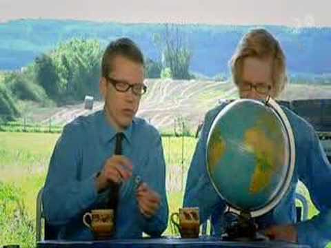 Anders och Måns; Varför faller saker alltid neråt?