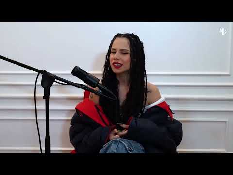 Peruanita Remix llegó a radio La Zona