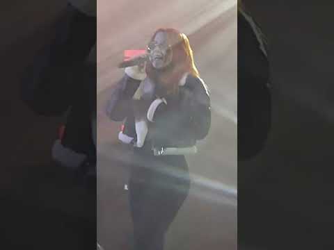 Noemi - Vuoto a perdere (LIVE)