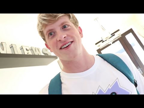 MATT KING WANTS TO DATE MIRANDA COSGROVE