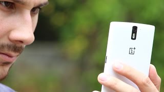 OnePlus One 16GB (Silk White) - відео 3