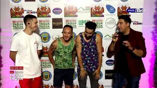 La Combo Tortuga minutos antes de subir al escenario