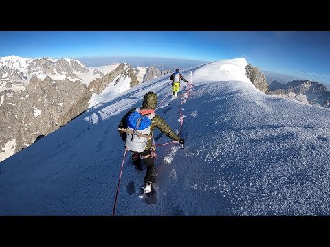 Grandes Jorasses, wingsuit base