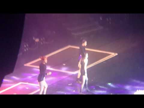 [FANCAM] 141213 JYP Nation One Mic in BKK - Sunmi + Yugyeom (Got7) 24Hours
