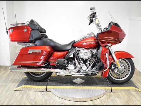 2013 Harley-Davidson Road Glide® Ultra in Wauconda, Illinois - Video 1