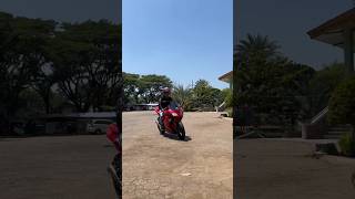Download lagu Suara ninja 250 fi pakai knalpot R9 GP 🔥#shorts #ceksound mp3