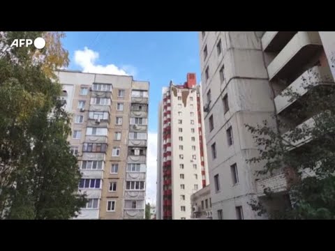 Bombardamenti ucraini danneggiano un edificio nella ciita' russa di Belgorod, al confine con l'Ucrai