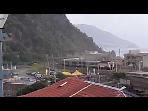 Incrocio tra IC notte 35914 e IC Sun 35417