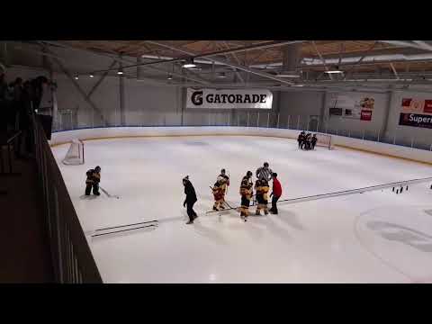 JYP U11 -11 2.10.2021 klo.11:05 Killeri,  Jyp Punainen - Diskos Keltainen (pienpeli 1)