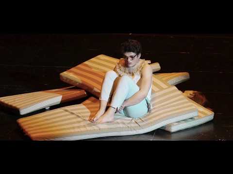 SCHAUSPIEL FRANKFURT: »Einige Nachrichten an das All« von Wolfram Lotz, Regie: Marc Prätsch