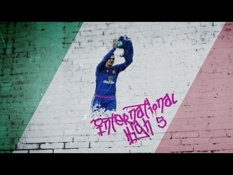 Mannone’s international high five