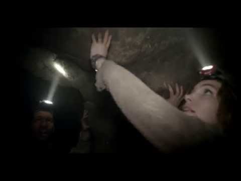 Catacombes / Extrait 1 VF « Le groupe cherche une issue » [Au cinéma le 20 août]