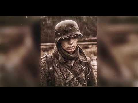 Downfall 2004 (Im Hof der Reichskanzlei - Stephan Zacharias  - S L O W E D + R E V E R B)