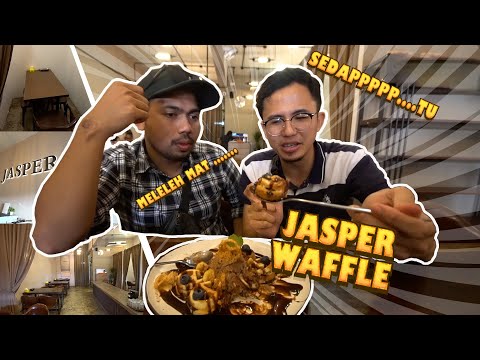 Terjah try Waffle Jasper di JASPER CAFE, waffle coklat meleleh di Setiawan Manjung.
