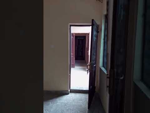 Standard Room Self-Contain (Upstairs) – Off Market Square, Ago