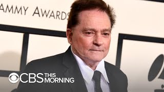 Jefferson Airplane&#39;s Marty Balin dead at 76