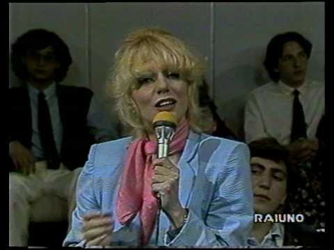 Stefania Rotolo Cocktail d'amore da Ieri Oggi e Domani RAI