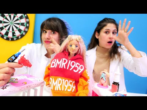 Barbie bebek estetik ameliyatı oldu! Ayşe ve Ümit ile eğlenceli video!