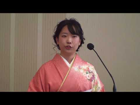 卒業生メッセージ4　ー2017年度大阪女学院大学学位授与式