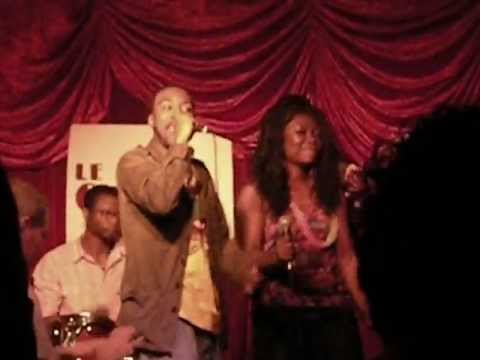 Indy Eka feat Deeway & The Flysoul Brothers au China (02/06/2012)