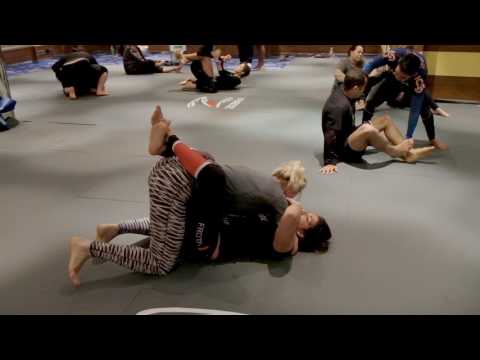 GEIII No Gi Mackenzie Rolls With Dana