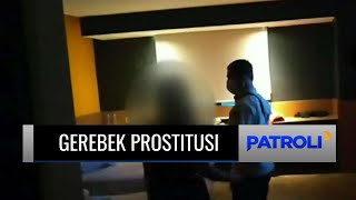 Download lagu Detik-detik Polisi Gerebek Hotel di Daan Mogot yang Jadi Tempat Prostitusi Online! | Patroli mp3 Download lagu Detik-detik Polisi Gerebek Hotel di Daan Mogot yang Jadi Tempat Prostitusi Online! | Patroli mp3