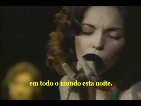Carpenters - There's a kind of hush 1966. Tradução e Legendas em Português.