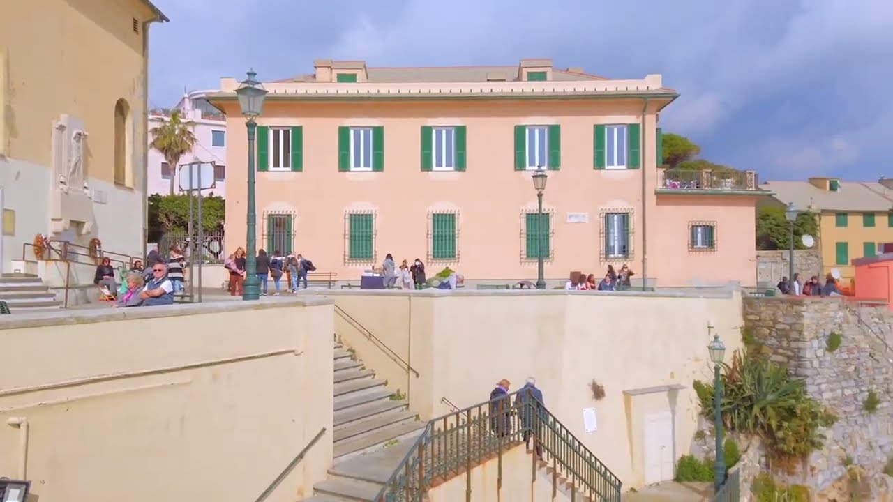 Genova Lounge thumbnail