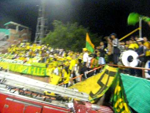 "Alta Tension Sur Copa Sudamericana" Barra: Alta Tensión Sur • Club: Atlético Huila • País: Colombia