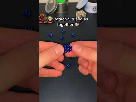 Make thousands of designs with your Magnetic Balls!