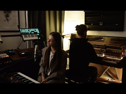 Józefina feat. WOJTEK "Głód"