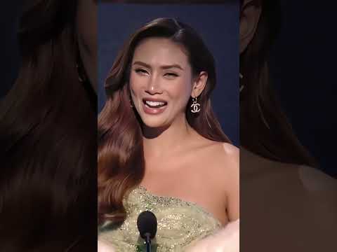 Một cú walk chấn động tại Paris By Night #vohoangyen #parisbynight #shorts