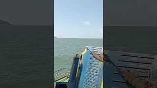 Download lagu Laut #samudra #pelaut #kapal #kangen #pasar #ferry #jawa #kalimantan #solo #surakarta #dj #gending mp3