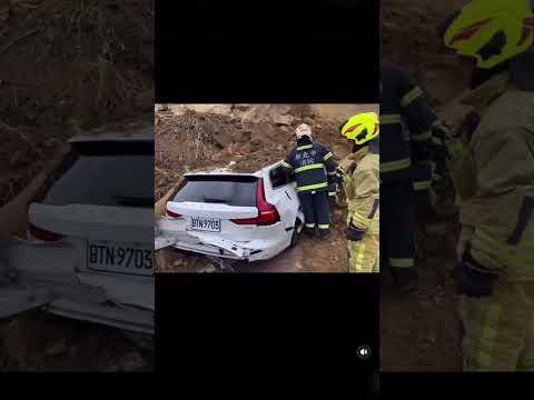 Volvo V60 Durability in Massive Landslide. #viralshort #viralvideo #volvov60 .