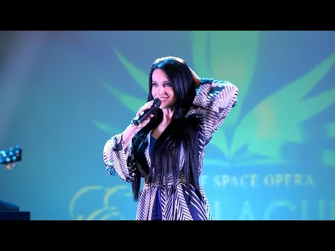 Space Opera Diva Evgenia Laguna - 