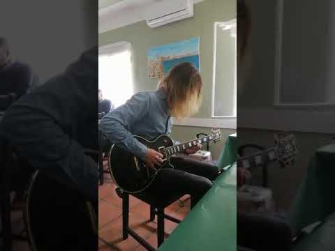 La Madrugá por Joey DeadCat