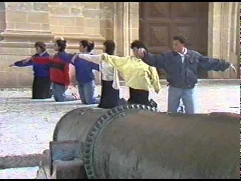 Tbissima Fuq Kanun - David Azzopardi