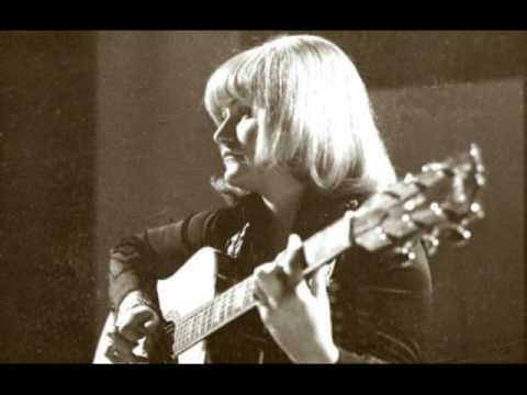 SELDA BAGCAN - cemberimde gul oya