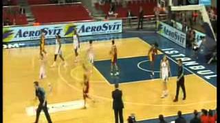 Referee Play 8 25-04-2012.wmv