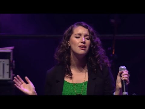 Like Perfume to your feet...Lovely Spanish Christian Song (Subtitles)