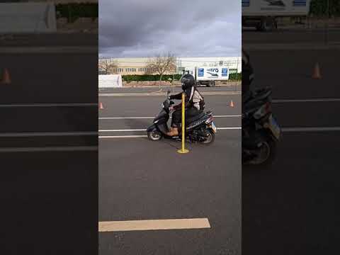 Permiso AM ciclomotor